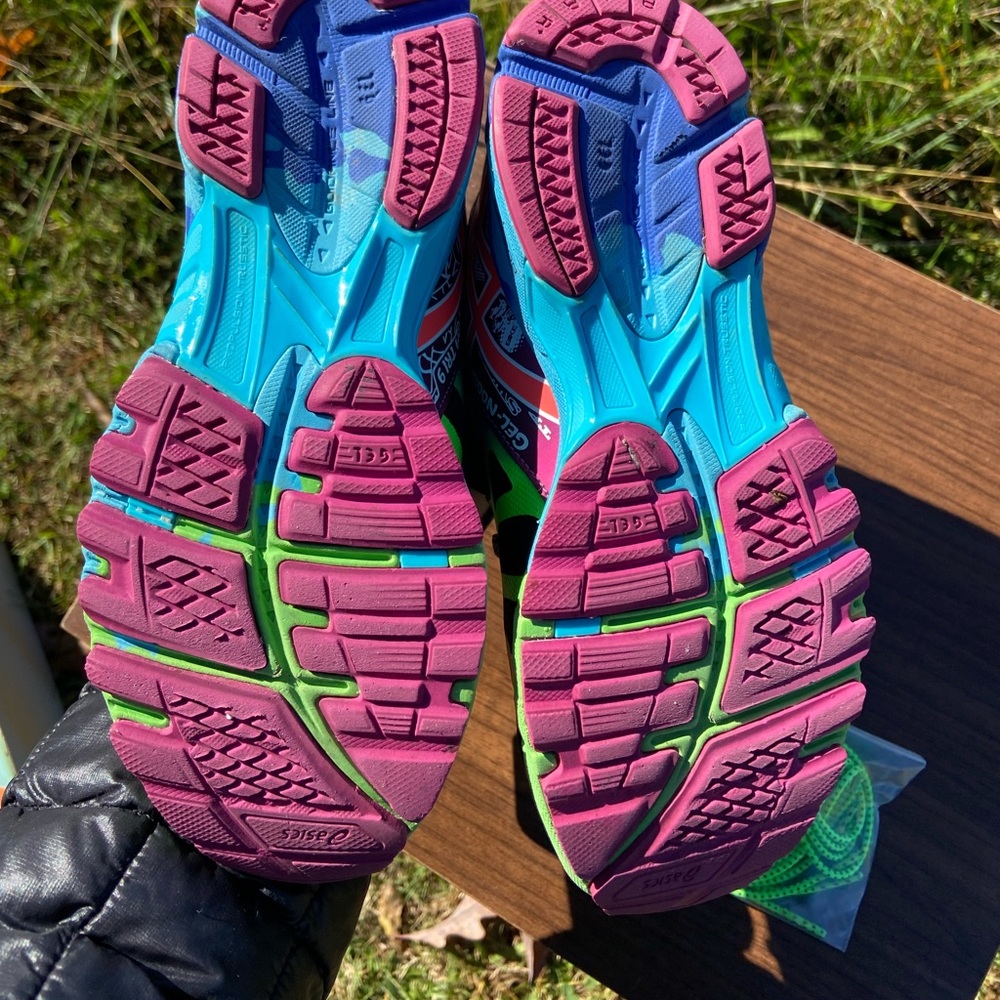 ASICS sneakers - Picture 3 of 3